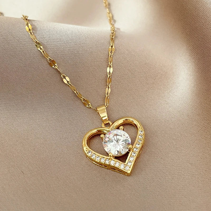 Artificial Gems Heart Pendant Necklace for women 2025 Golden Stainless Steel Lips Neck Chain Female Necklaces Jewelry for Girl