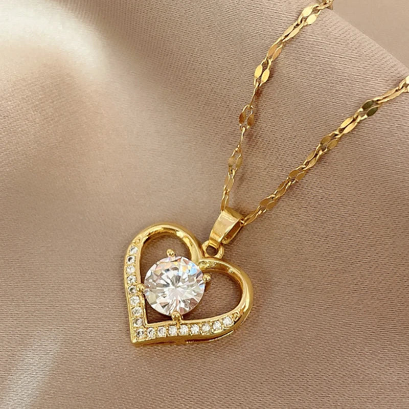 Artificial Gems Heart Pendant Necklace for women 2025 Golden Stainless Steel Lips Neck Chain Female Necklaces Jewelry for Girl